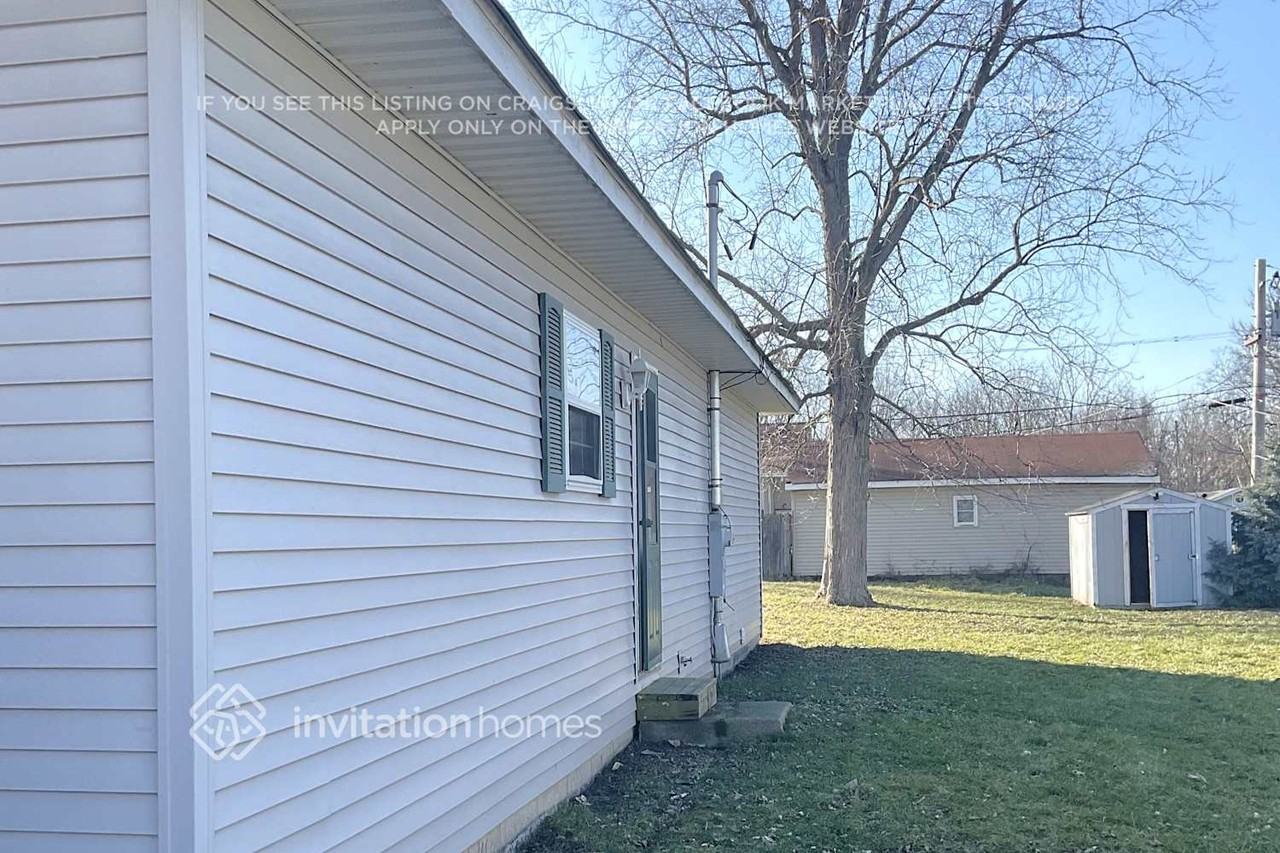 1341 Fairmount Ave - Photo 5 of 7