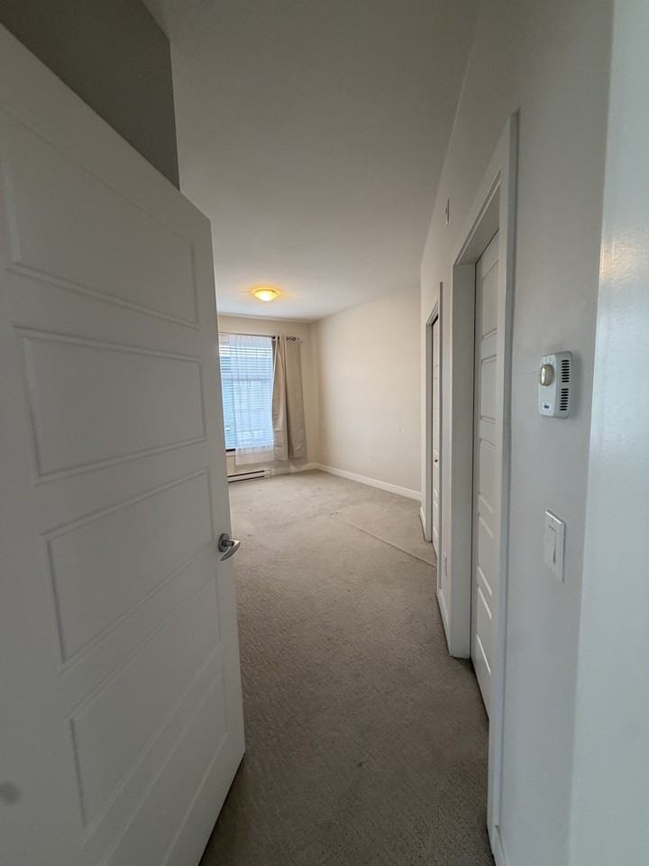 20068 Fraser Highway - Photo 23