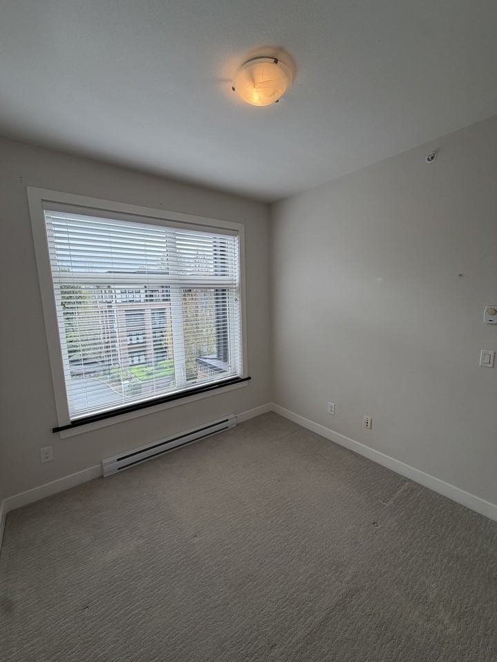 20068 Fraser Highway - Photo 26