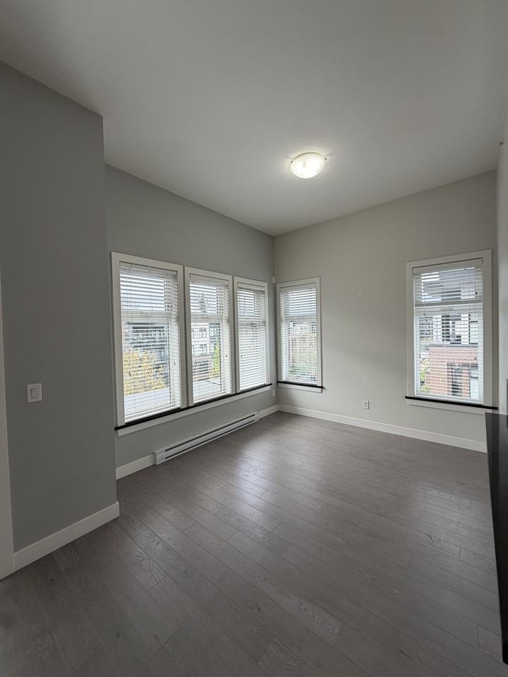 20068 Fraser Highway - Photo 17