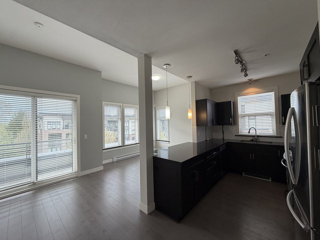 20068 Fraser Highway - Photo 11