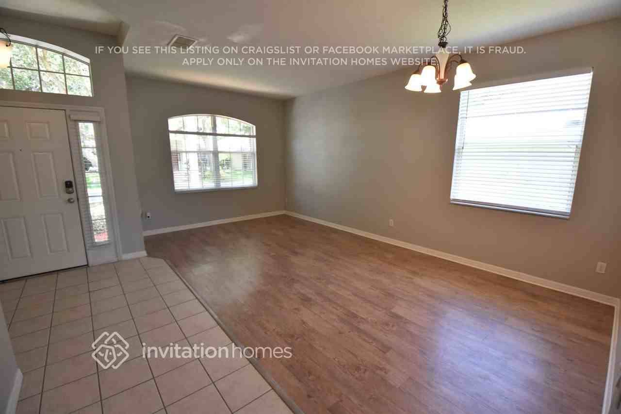 8345 Baywood Vista Dr - Photo 2 of 13