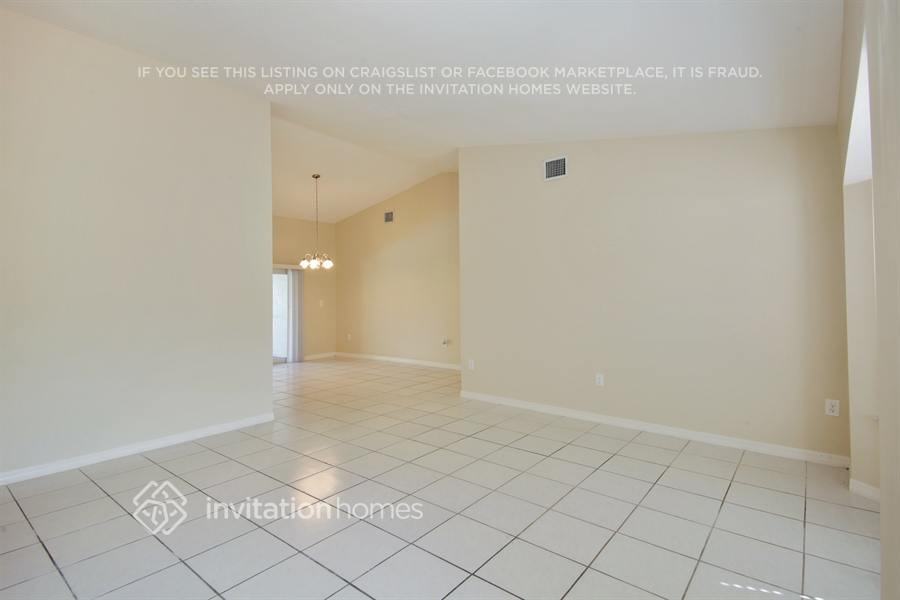 15341 Sw 139th St - Photo 3 of 18