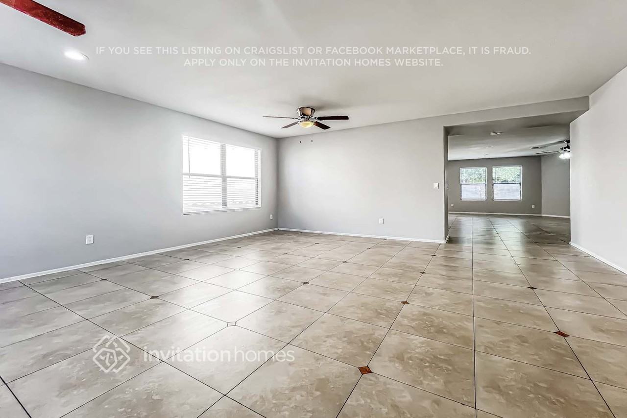 9049 E Plata Ave - Photo 4 of 17