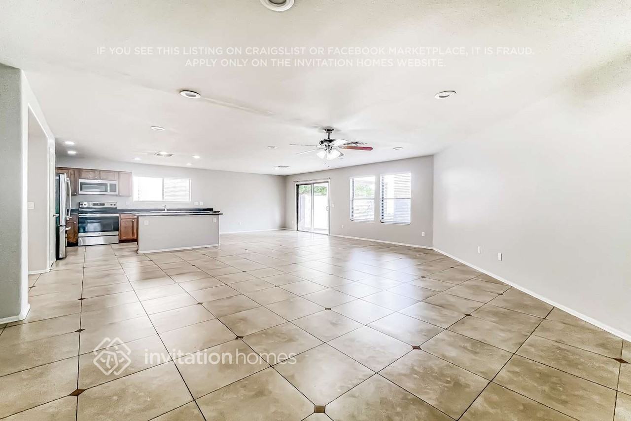 9049 E Plata Ave - Photo 6 of 17