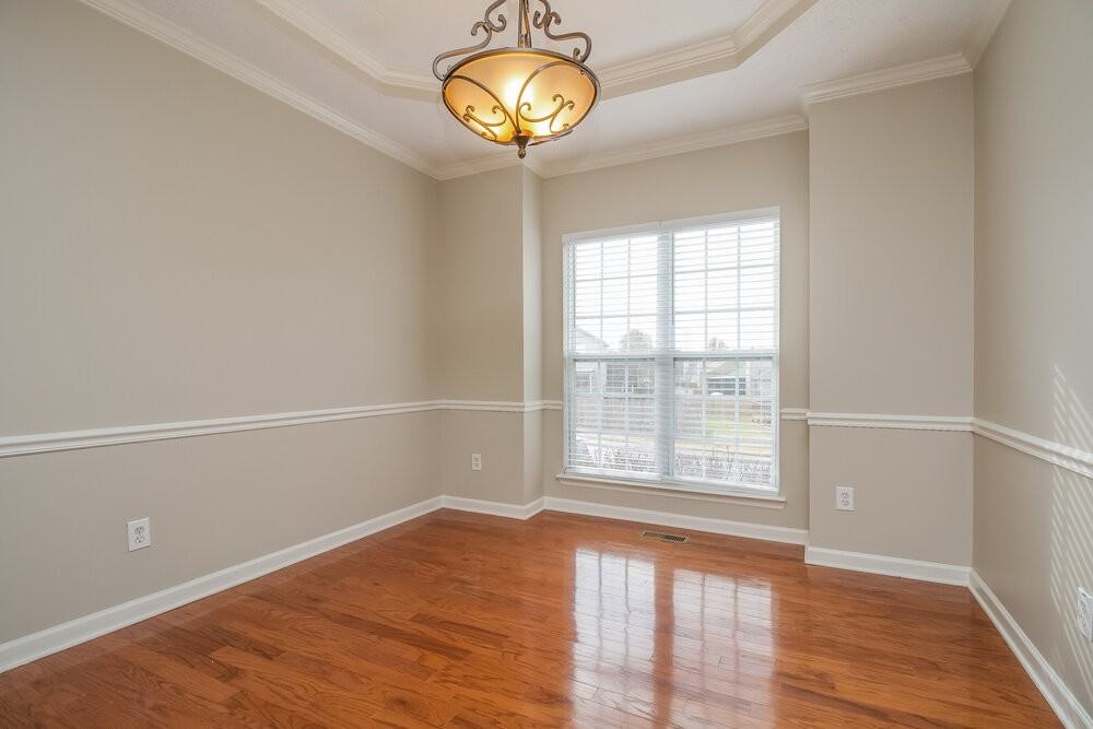 209 Chandlers Pass Ct - Photo 4 of 16