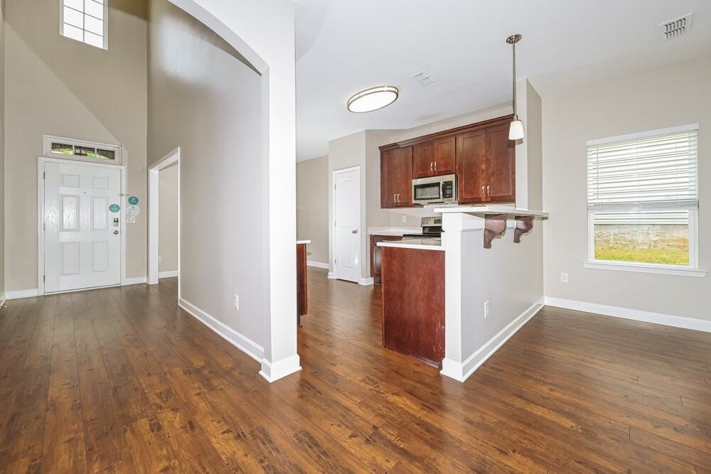 8809 Cressent Glen Ct - Photo 7 of 20