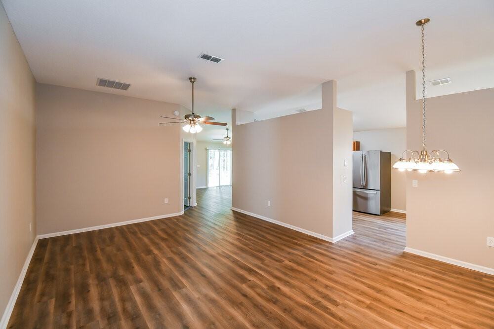 10267 Normanwood Ct - Photo 5 of 16