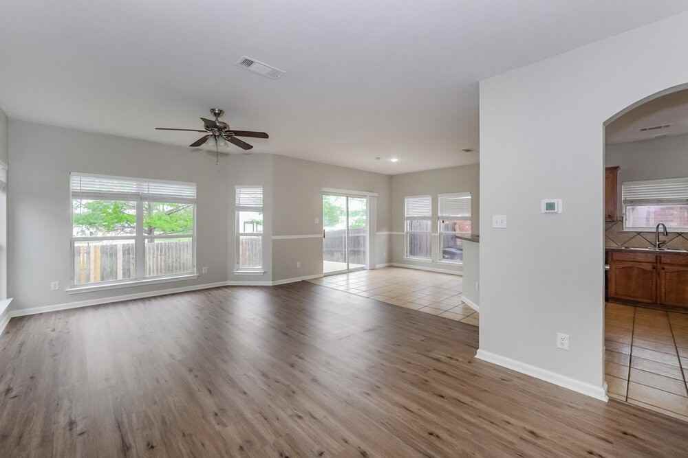 6357 Claire Dr - Photo 5 of 20