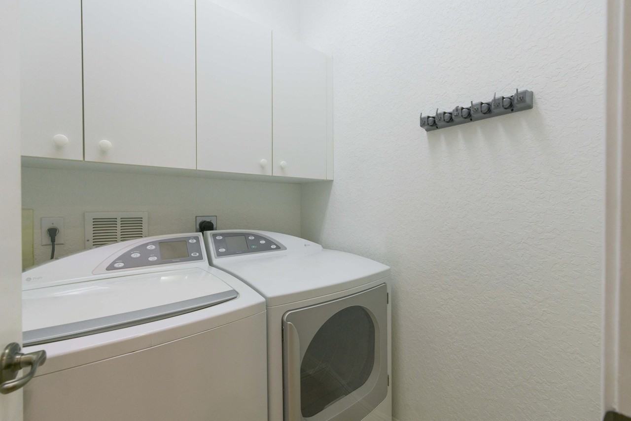 5113 Artesa Way West - Photo 6 of 15