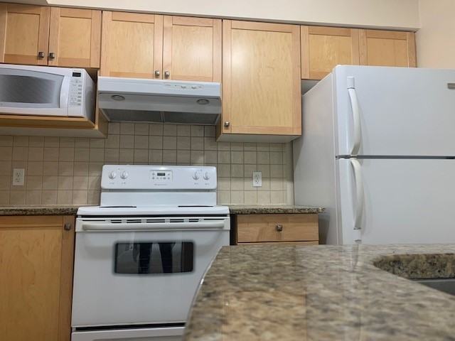 1921 St. Joseph Blvd - Photo 7 of 22