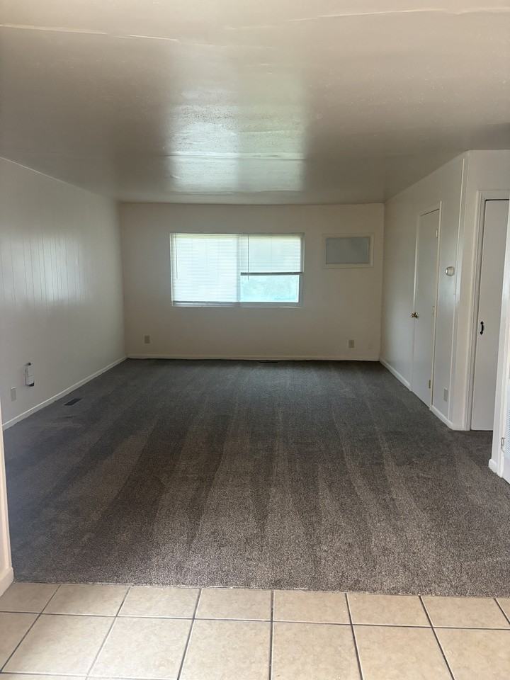 4010 Middlehurst Lane - Photo 5 of 9