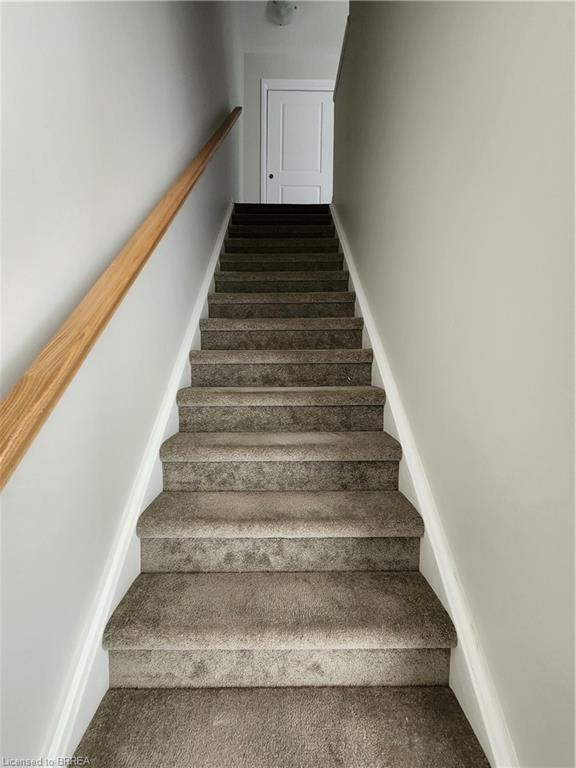 118 Seabrook Dr - Photo 3 of 8
