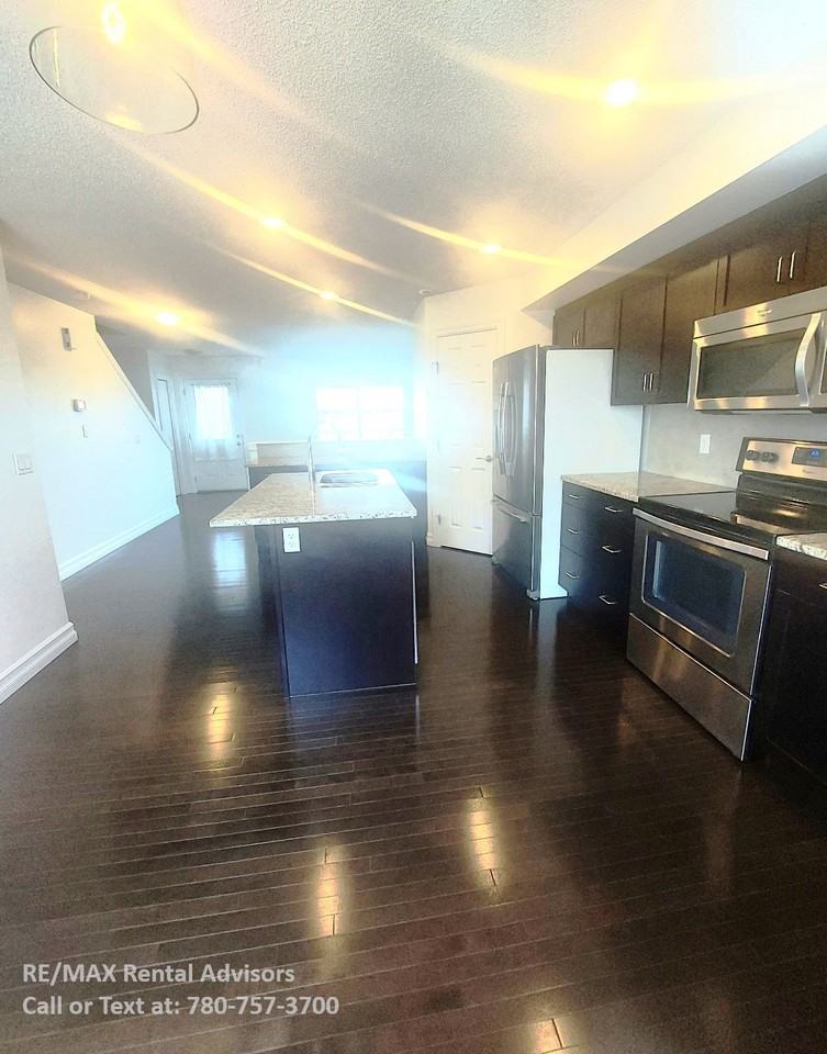 2336 Aspen Trail - Photo 2 of 20