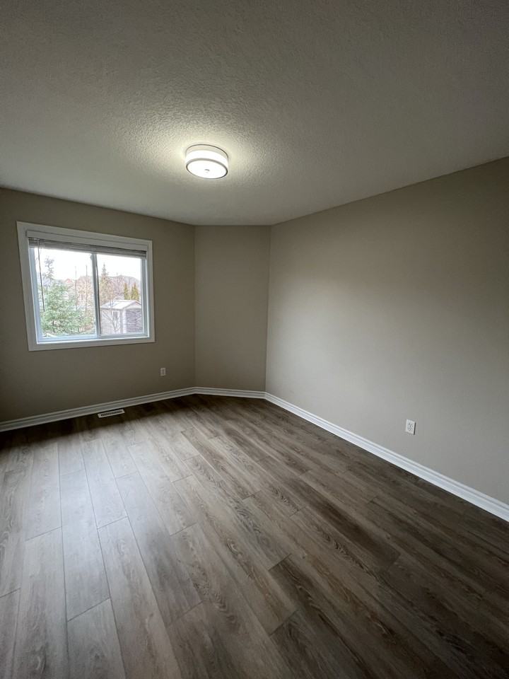 47 Pettitt Dr - Photo 7 of 11