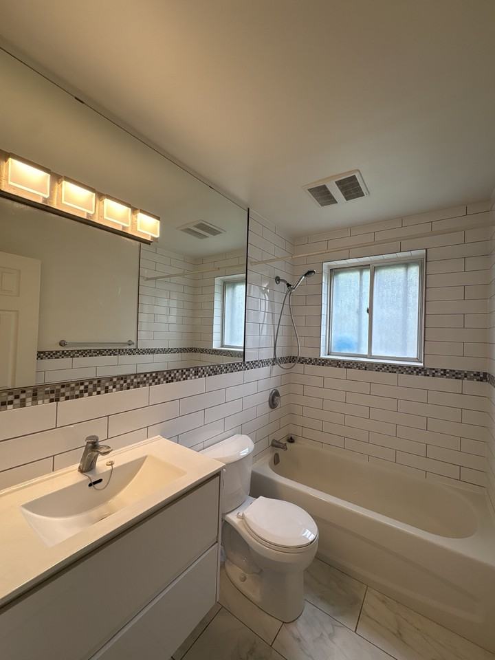 50 Kimberley Dr - Photo 5 of 17