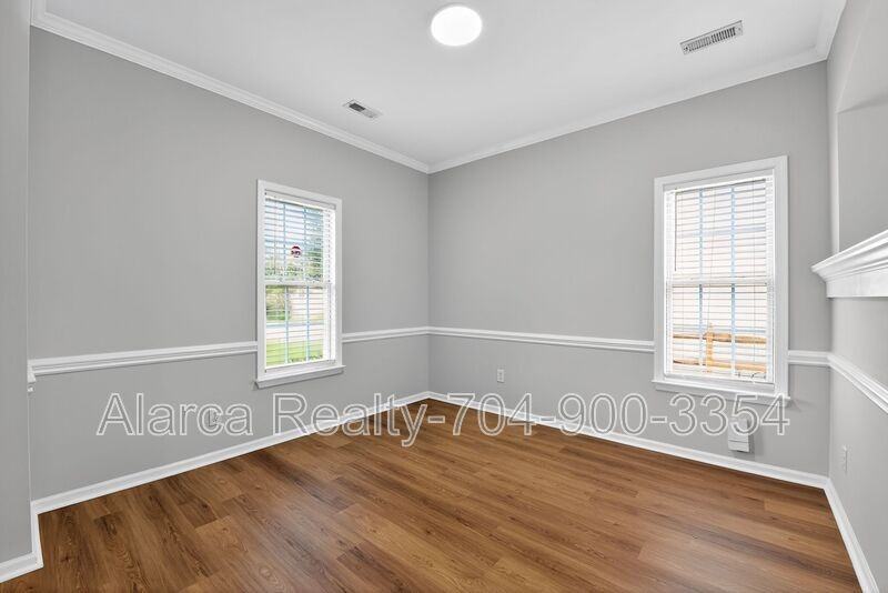 9205 Mitchell Glen Dr - Photo 7 of 22