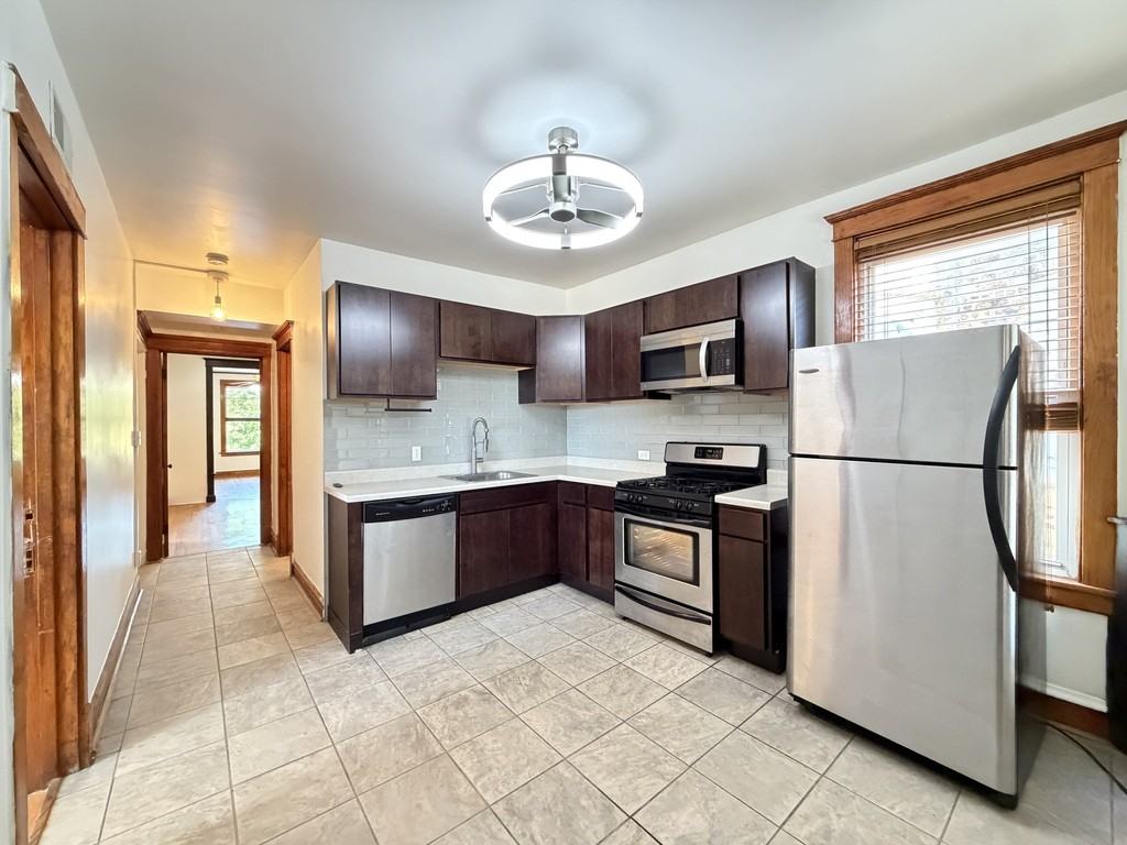 1438 N Central Park Ave #2 - Photo 2 of 21