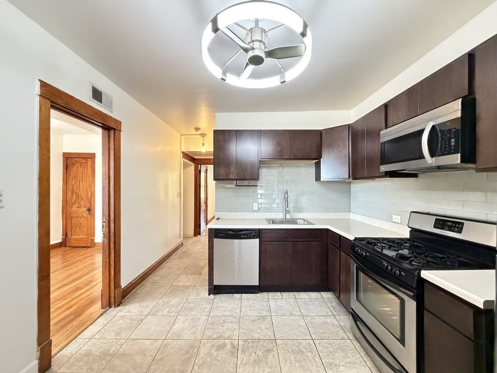 1438 N Central Park Ave #2 - Photo 7 of 21