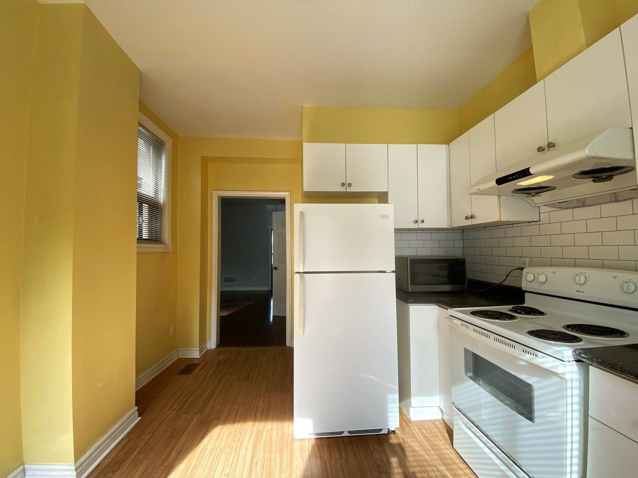 462 Pape Avenue - Photo 6 of 14