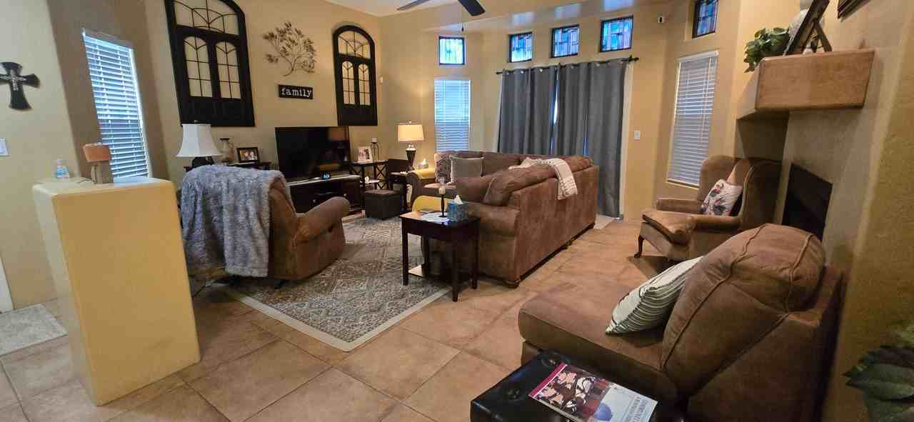 13824 N Kendall Dr - Photo 5 of 23