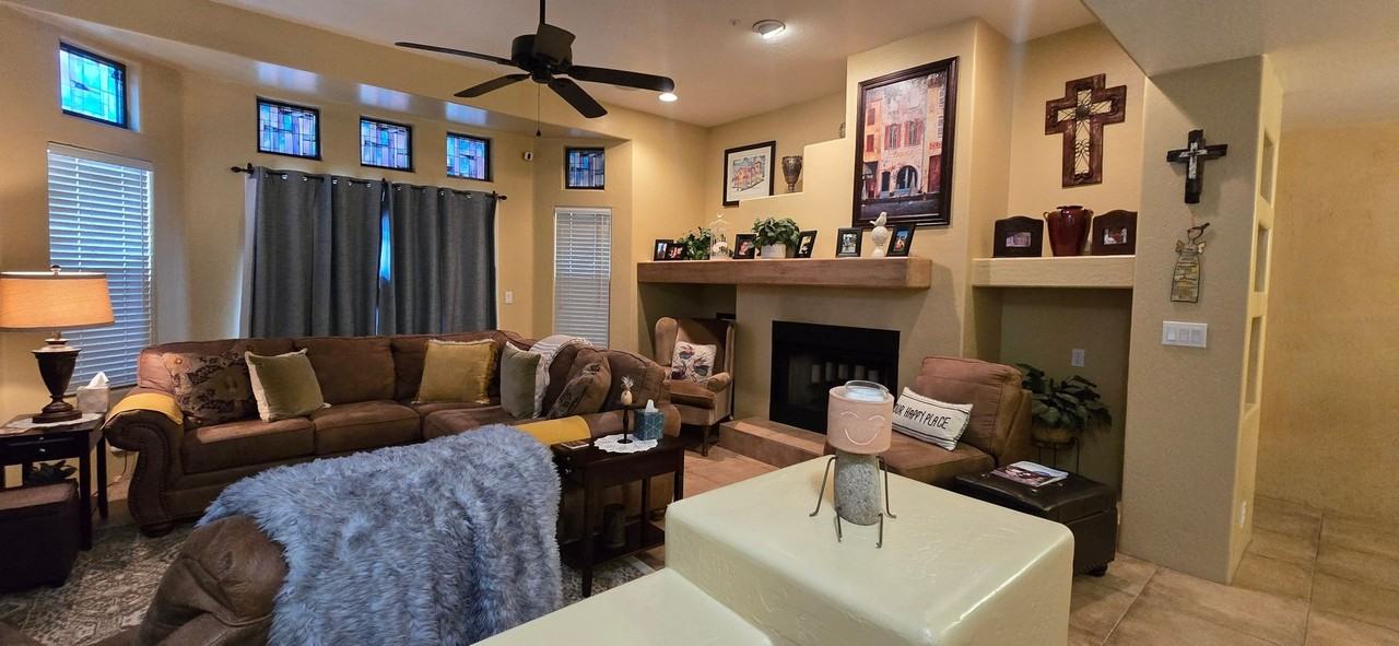 13824 N Kendall Dr - Photo 3 of 23