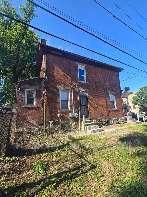 730 S Ohio Ave - Photo 2 of 20