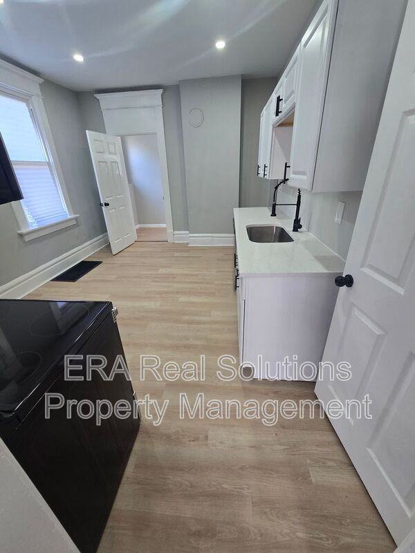 730 S Ohio Ave - Photo 6 of 20