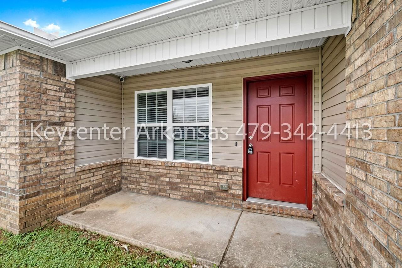 1106 S Spritz Dr - Photo 4 of 25