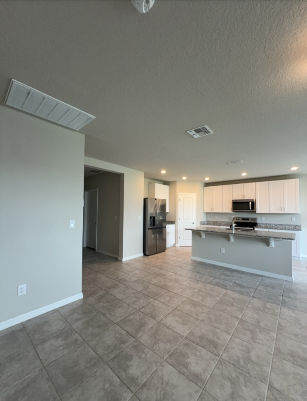 3410 Bonsilva St - Photo 5 of 23