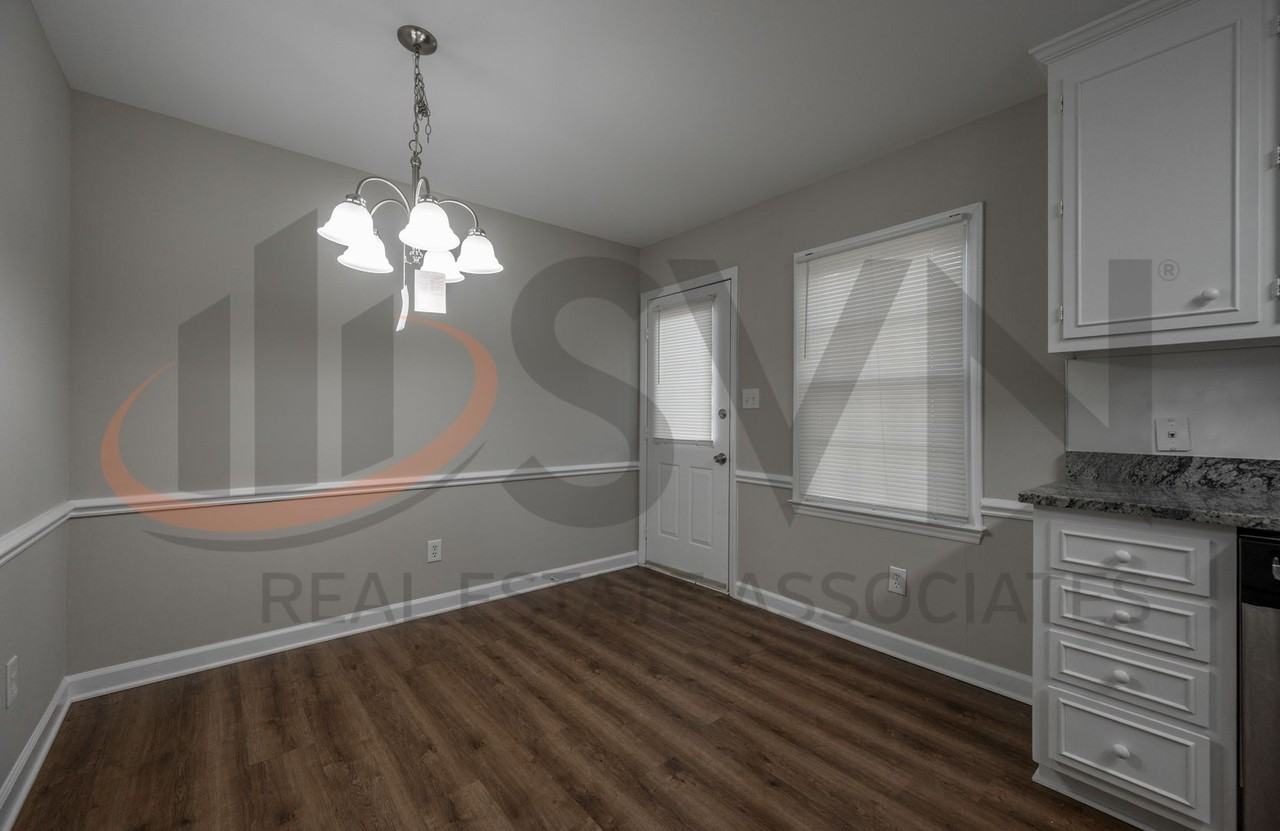 237 Bridgefield Pl - Photo 5 of 14