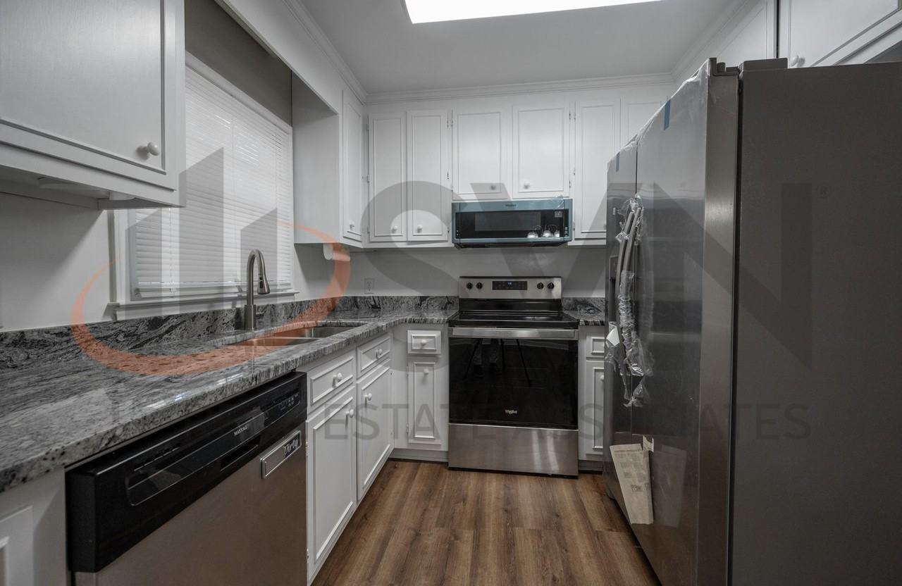237 Bridgefield Pl - Photo 7 of 14