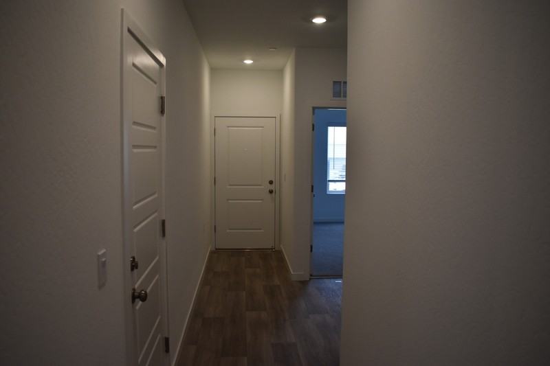 4470 N San Clemente Ave - Photo 6 of 30
