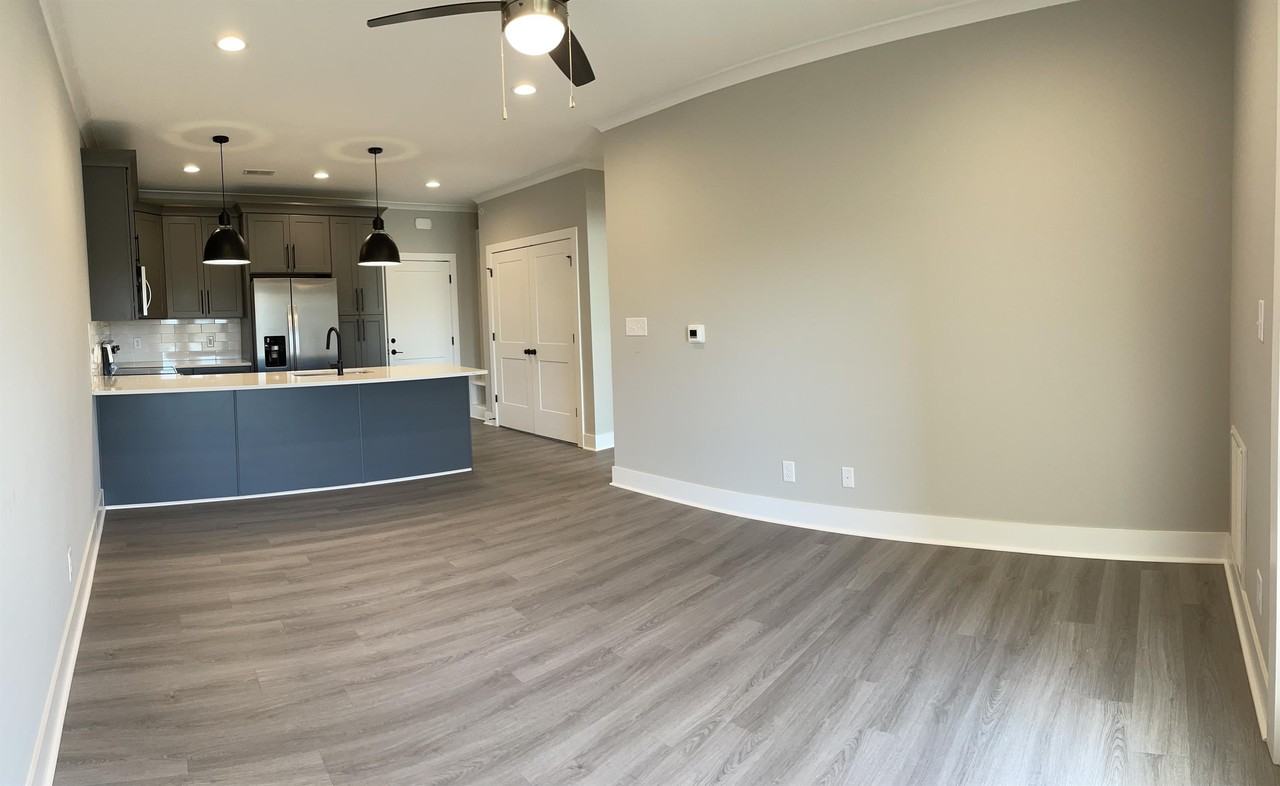 1120 Rosedale Blvd - Photo 7 of 44