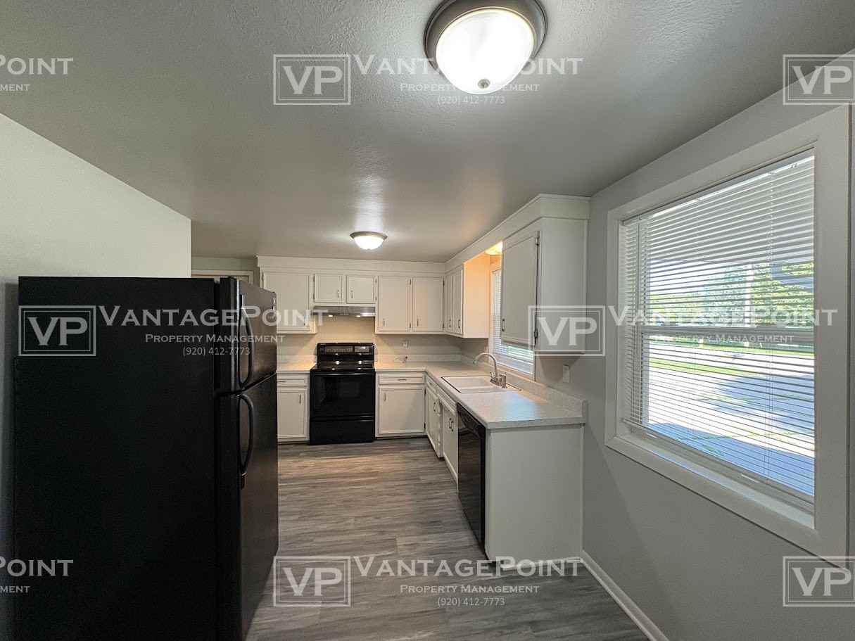 3012 Humboldt Road - Photo 4 of 17