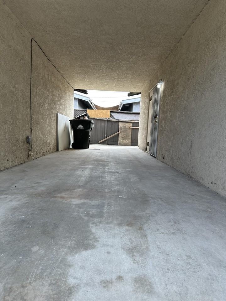 1162 W. Stoneridge ct. - Photo 4 of 15