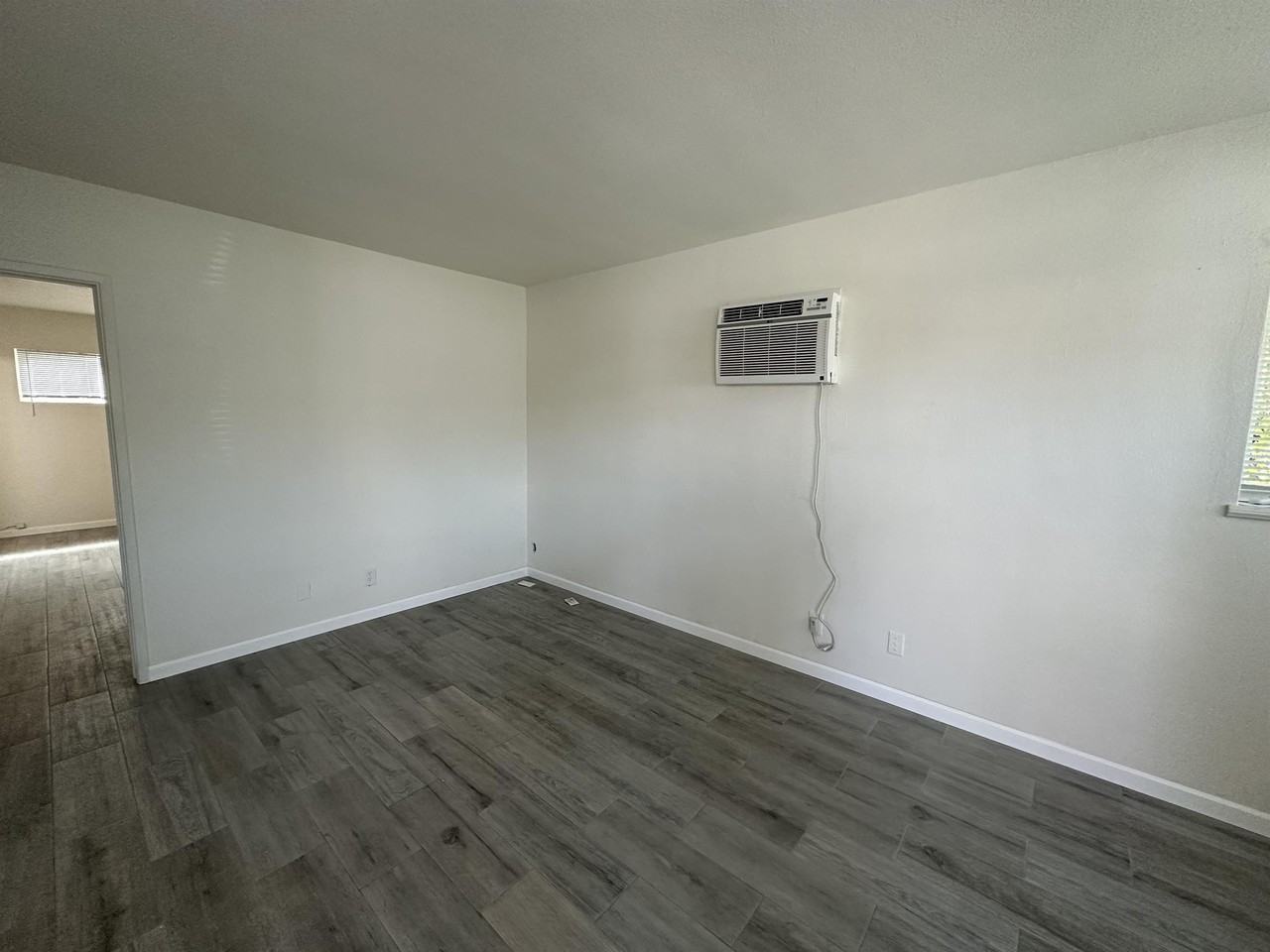 1162 W. Stoneridge ct. - Photo 6 of 15