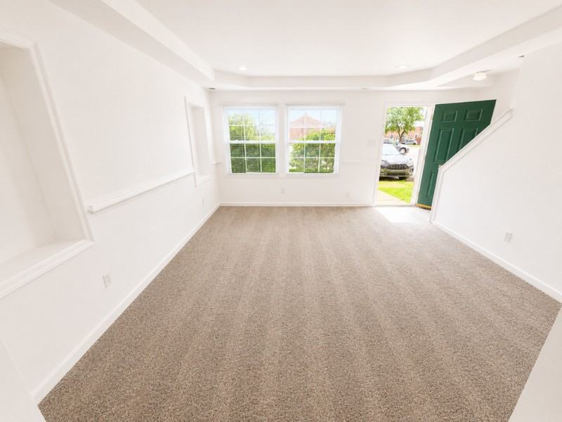 2606 Wayside Dr - Photo 3 of 13
