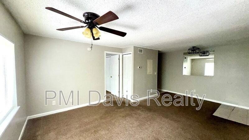 1845 Lindberg Dr #14 - Photo 2 of 22