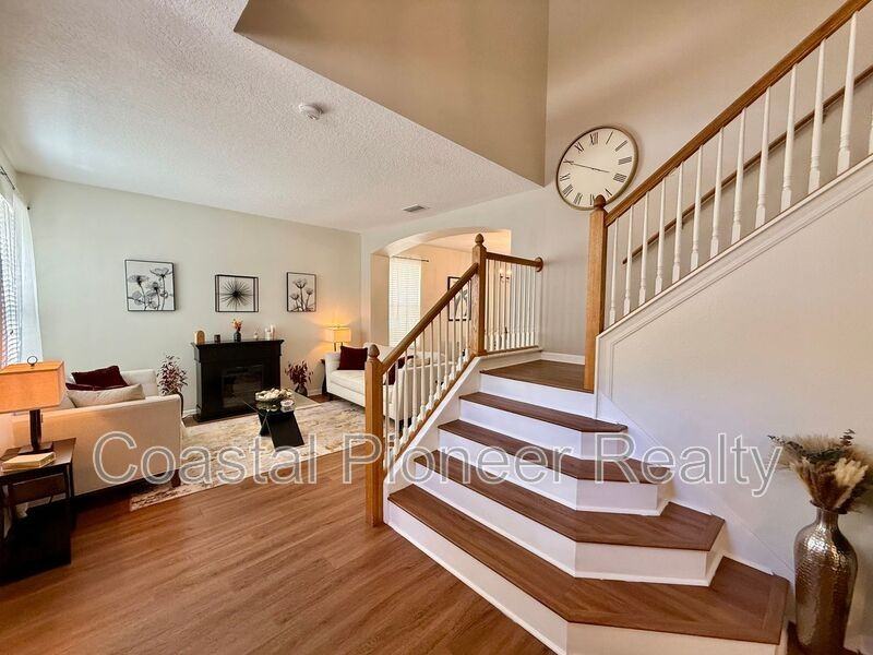 11113 Avery Oaks Dr - Photo 5 of 48