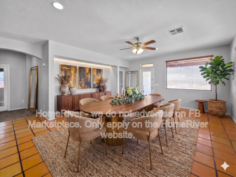 18394 W Paseo Way - Photo 4 of 26