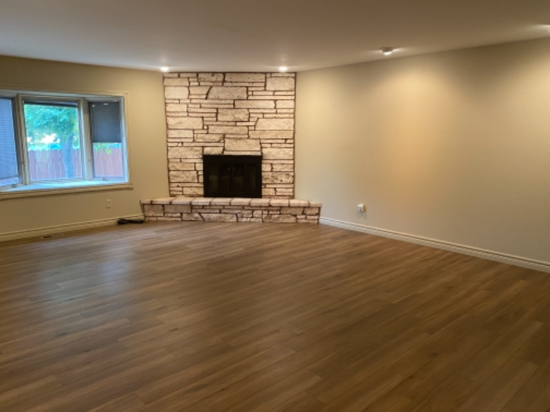 2080 Glasser Place - Photo 5 of 22