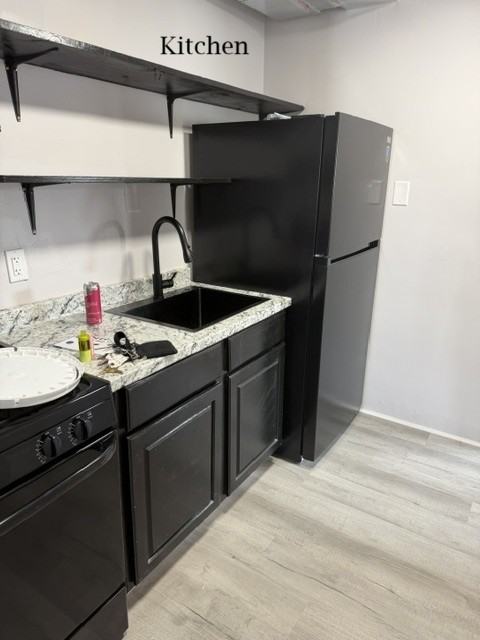 417 West Market Street - Photo 3 of 10