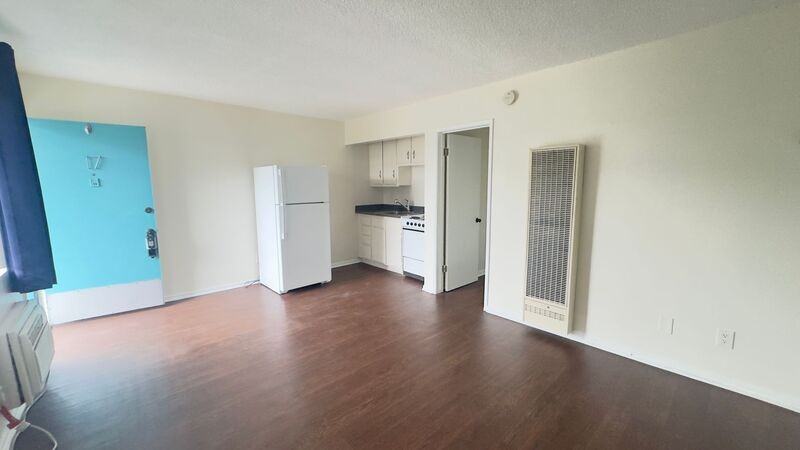 7350 Pickering Ave #17 - Photo 4 of 8