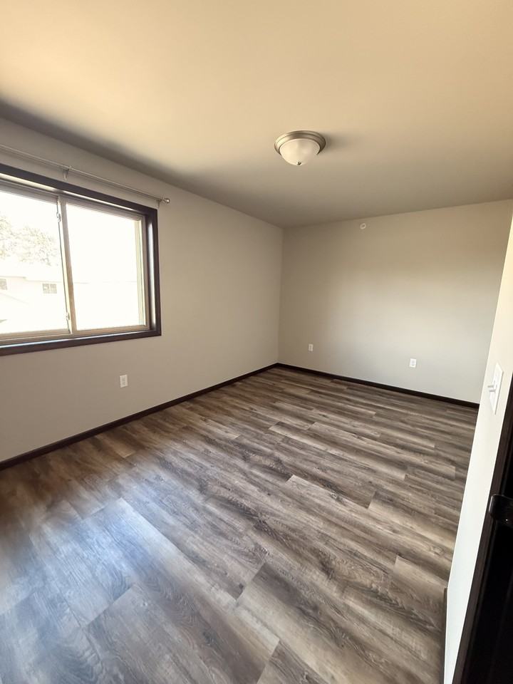 Fox Meadow Townhomes - Photo 5 of 22