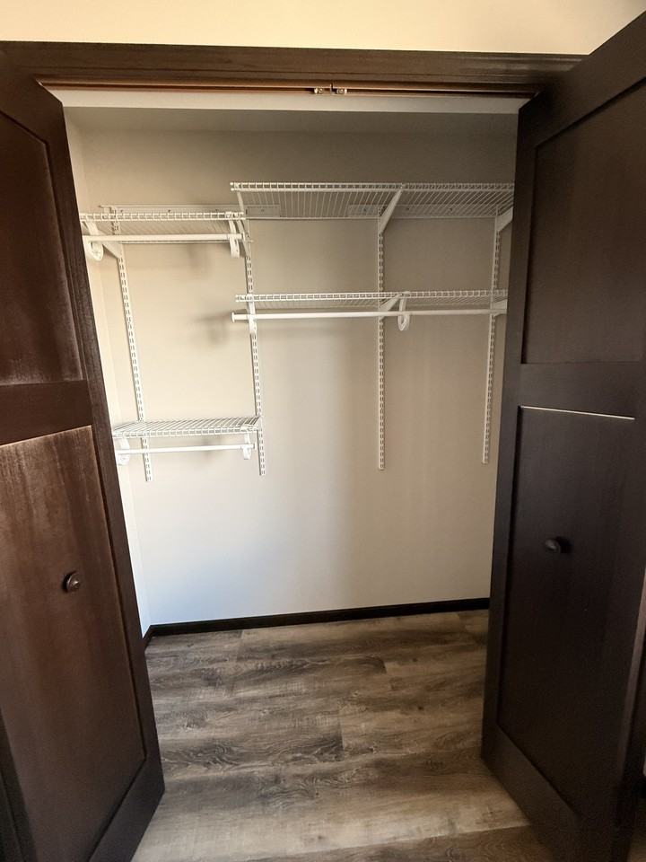 Fox Meadow Townhomes - Photo 6 of 22