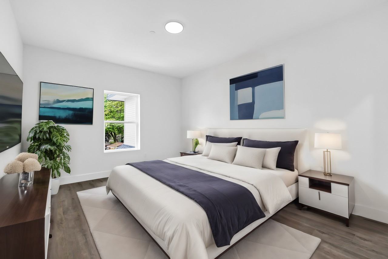 533 Greenwich Street - Photo 6 of 12