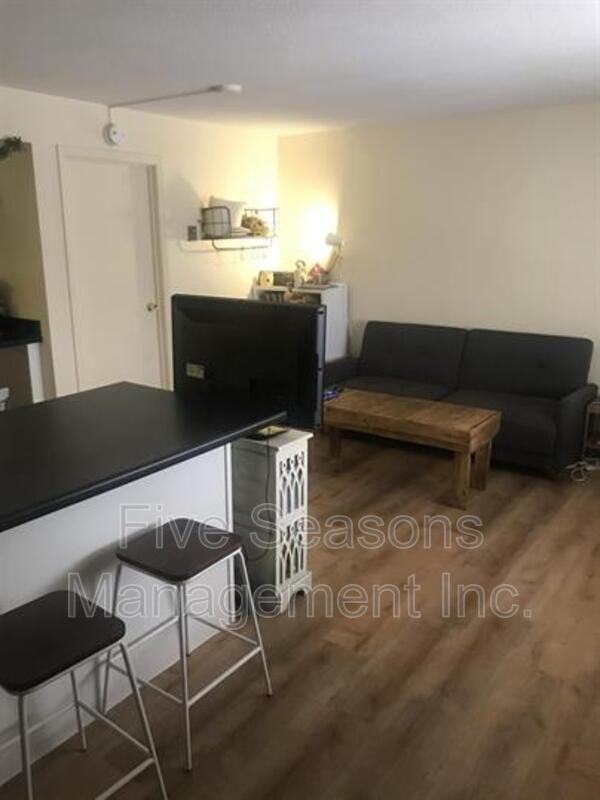 279 Saint Paul St - Photo 4 of 11