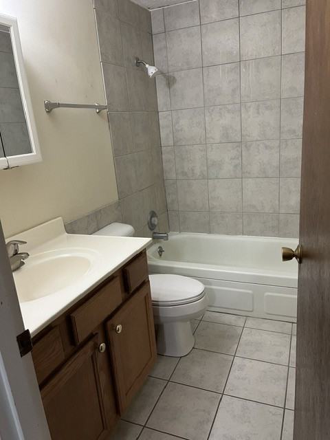 2303 Demington Avenue Northwest - Photo 4 of 5