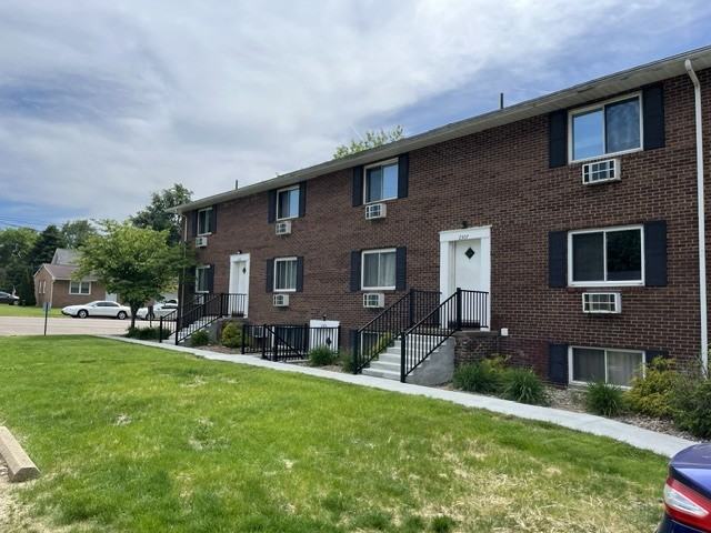 2303 Demington Avenue Northwest - Photo 5 of 5